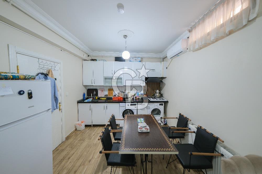 Vefa da satılık 7 odalı apart otel