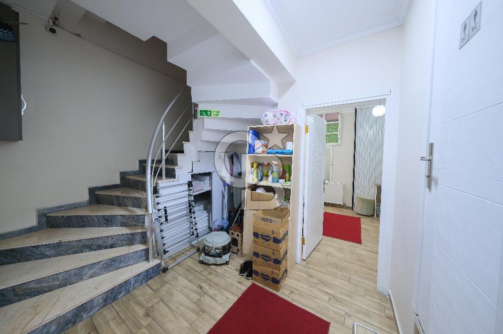 Vefa da satılık 7 odalı apart otel