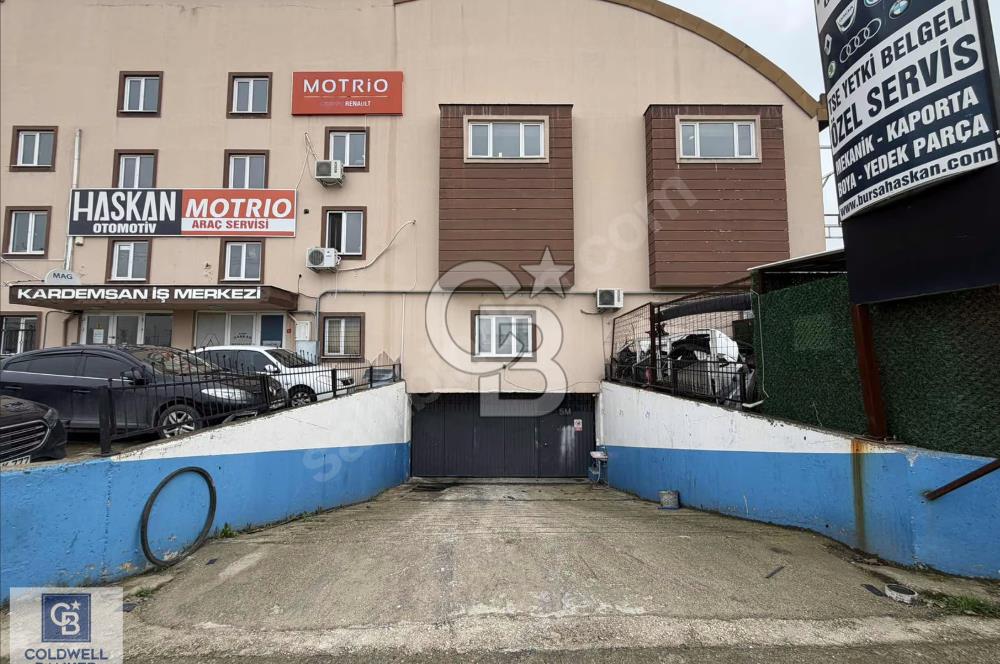 CB BLACK'TEN ÖZDİLEK YANI İZMİR YOLUNA YAKIN 750m2 DEPO