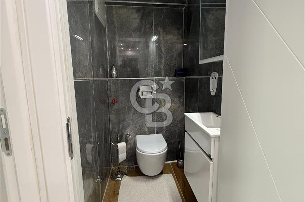 Balçova'da Masrafsız Lüks ve Manzaralı 5+2 Prestijli 2 Kat Daire