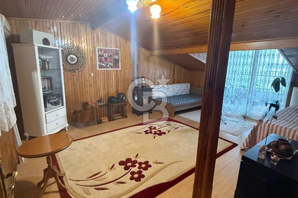 Balçova'da Masrafsız Lüks ve Manzaralı 5+2 Prestijli 2 Kat Daire