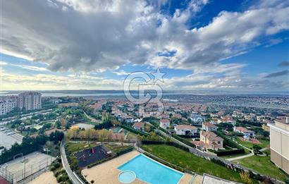 BÜYÜKÇEKMECE ALKENT WESTBLOCKS'TA GÖL MANZARALI SATILIK 1+1 