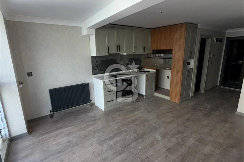 ATATÜRK BULVARIN'DA SIFIR HEM OFİS HEM KONUT KİRALIK 1+1