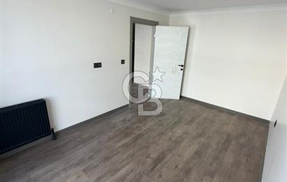 ATATÜRK BULVARIN'DA SIFIR HEM OFİS HEM KONUT KİRALIK 1+1