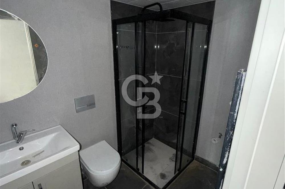 ATATÜRK BULVARIN'DA SIFIR HEM OFİS HEM KONUT KİRALIK 1+1