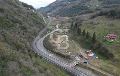 YOMRA'DA ANA YOL KENARI SATILIK TİCARİ İMARLI ARSA