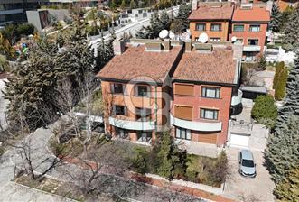 ÇAYYOLU ERGÖNÜL VİLLARINDA EN ŞEREFİYELİ 5+2 SATILIK KÖŞE VİLLA - 2 - 336854