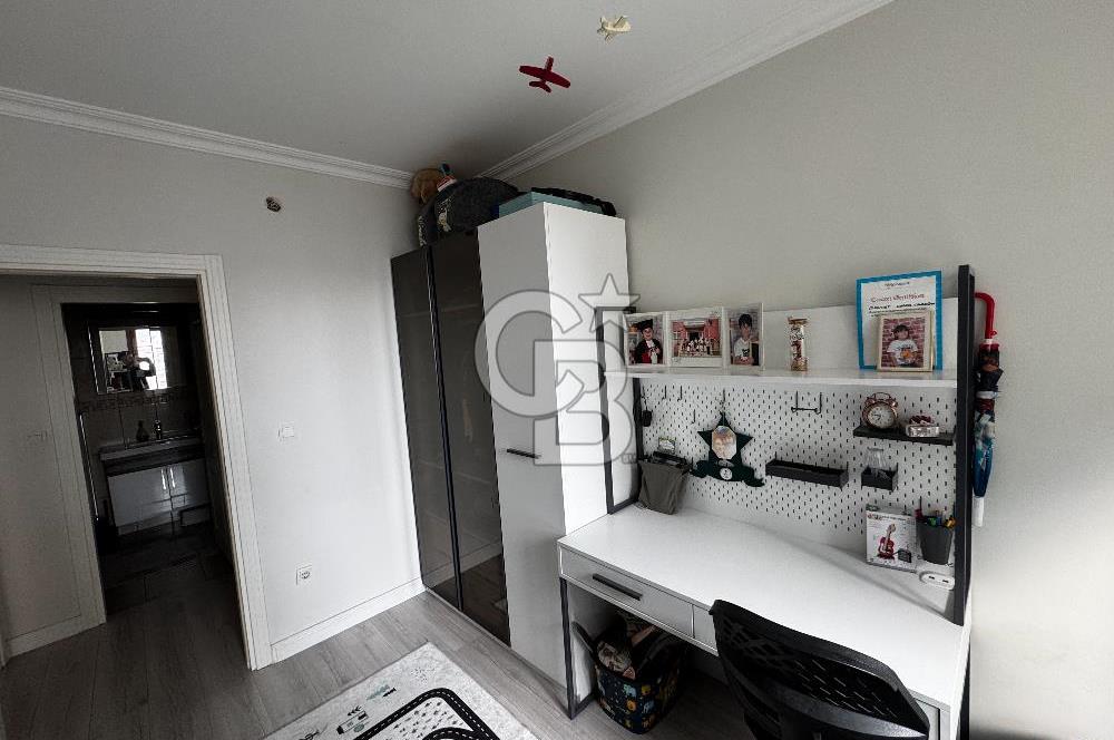 Kağıthane Merkezde Metroya Yürüme Mesafesinde Geniş 3+1 Daire