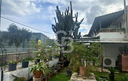 Senelik Kiralık Bodrum Türkbükü Denize 50 mt. Yakınlıkta 3+1-Alt Kat