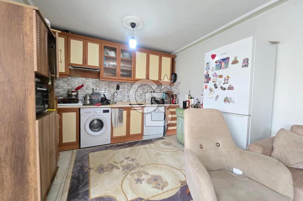 Ayvalık Merkezde Satılık Müstakil 3+1 Bahçeli Ev Sahile 300m