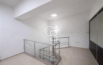  İzmir Konak Oto Plaza’da Üç Katlı Prestijli Fırsat Ticari Dükkan