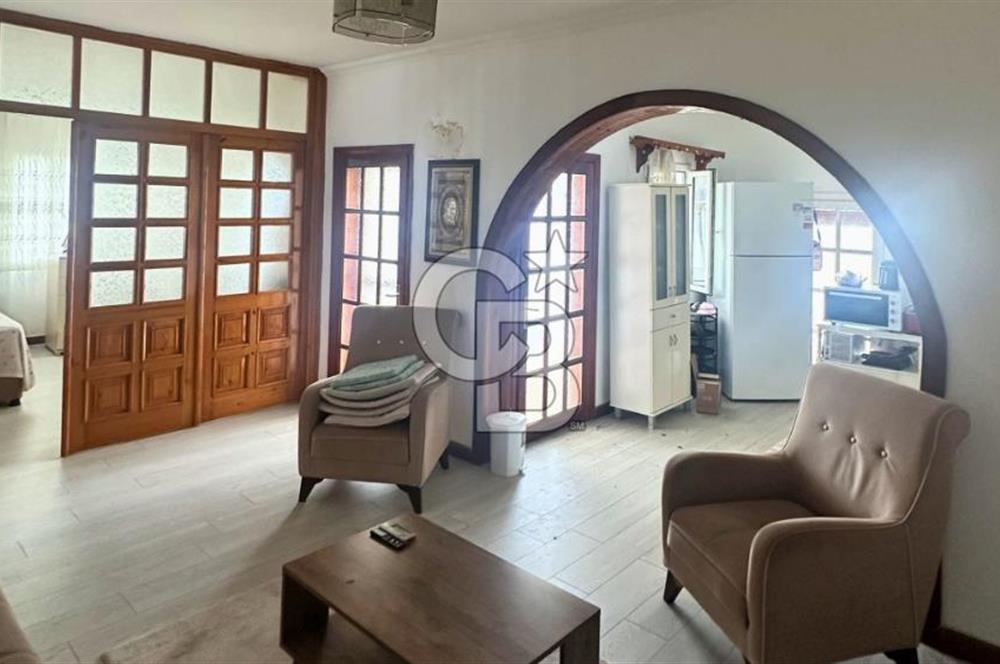 Sezonluk Kiralık Bodrum Türkbükü Denize 50 mt. Yakınlıkta 3+1 Üst Kat