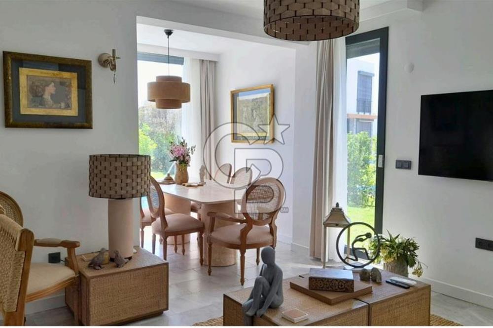 Bodrum Türkbükü Müstakil Havuzlu Denize 300 mt. 3+1