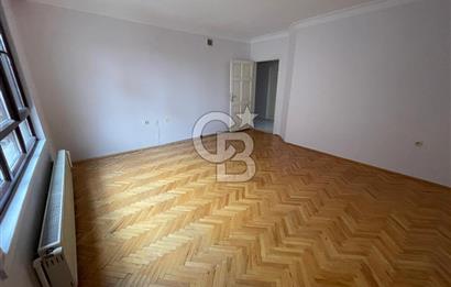 ÇANKAYA BEŞTEPE'DE SATILIK ARAKAT 3+1 DAİRE