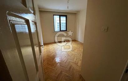 ÇANKAYA BEŞTEPE'DE SATILIK ARAKAT 3+1 DAİRE