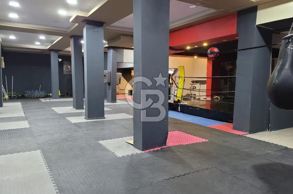 Keçiören Cadde Üzeri 350 m² Kurumsal Kiracıya Uygun Satılık Dükkan