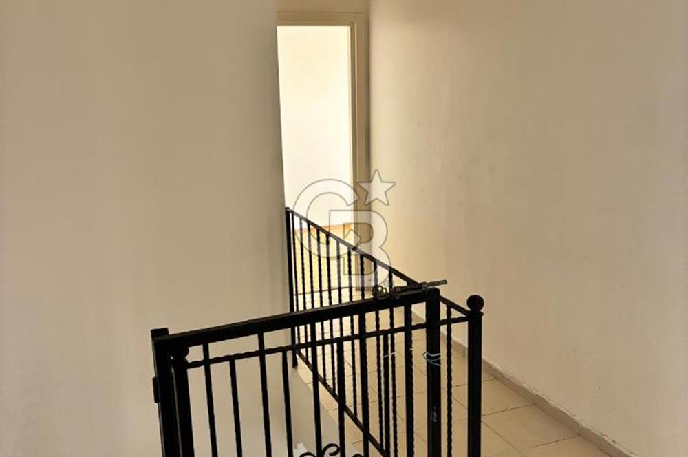 Ünalan Mahallesinde Genç Binada Satılık Geniş Ters Dublex, ACİLLL