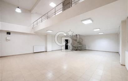  İzmir Konak Oto Plaza’da Üç Katlı Prestijli Fırsat Ticari Dükkan