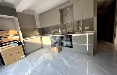 Karşıyaka Yalı Mahallesinde Satılık 3+1 Daire Yatırımlık Oturuma Hazır