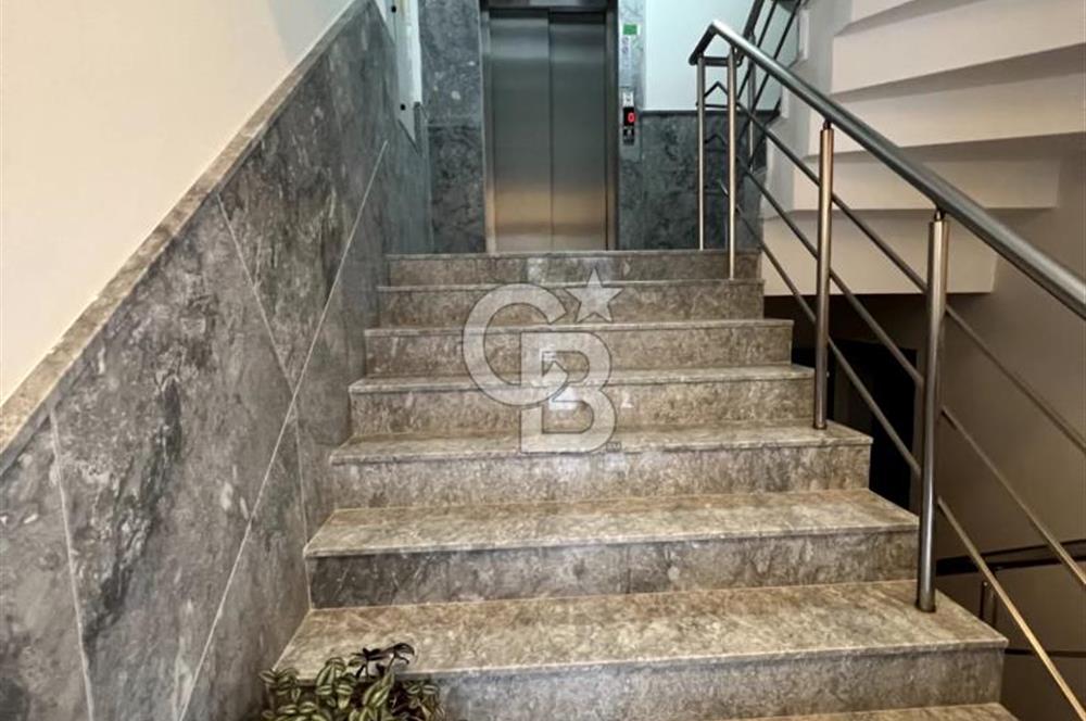 Karşıyaka Yalı Mahallesinde Satılık 3+1 Daire Yatırımlık Oturuma Hazır