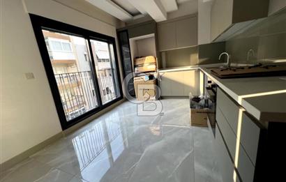 Karşıyaka Yalı Mahallesinde Satılık 3+1 Daire Yatırımlık Oturuma Hazır