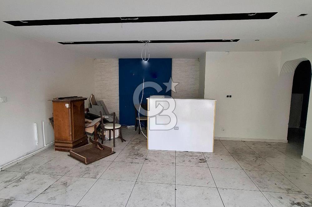 Balgat Ziyabey'e Yakın 1850m2 5 Kat Asansör Geniş Bahçeli Bina