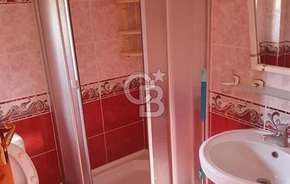 YALOVA SAMANLIDA 5+1 DENİZ VE DOĞA MANZARALI 200M2 SİTE İÇİ VİLLA