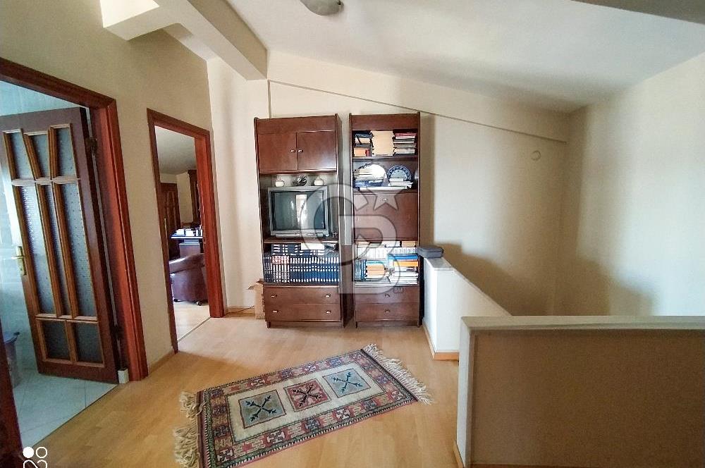 CEVİZLİ'DE METROYA 250 M. DENİZ VE ADALAR MANZARALI 5+1 DUBLEKS