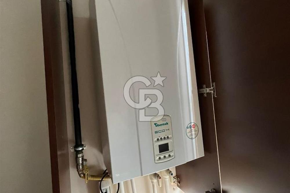 Kadıköy Kozyatağında Merkezi lokasyonda genç binada ara kat 2+1 kiralık daire 