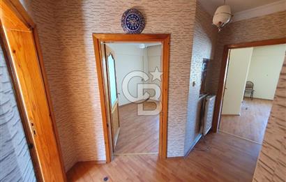 YALOVA SAMANLIDA 5+1 DENİZ VE DOĞA MANZARALI 200M2 SİTE İÇİ VİLLA