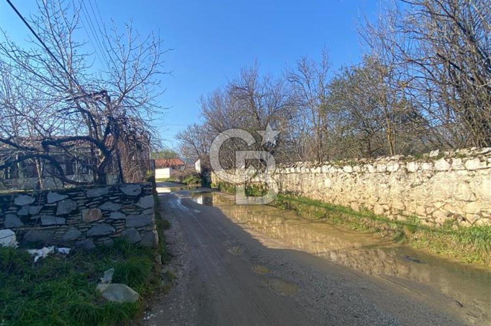 Muğla Karabağlar Yaylası'nda Müstakil 2+1 Kiralık Yayla Evi 