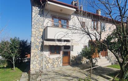 YALOVA SAMANLIDA 5+1 DENİZ VE DOĞA MANZARALI 200M2 SİTE İÇİ VİLLA