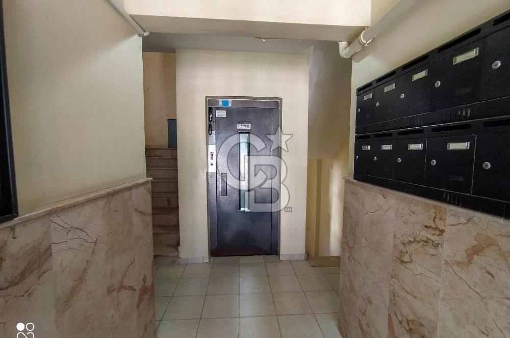 CEVİZLİ'DE METROYA 250 M. DENİZ VE ADALAR MANZARALI 5+1 DUBLEKS