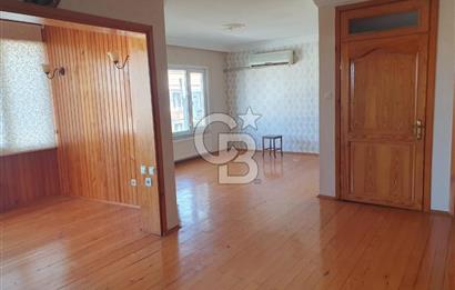 YALOVA SAMANLIDA 5+1 DENİZ VE DOĞA MANZARALI 200M2 SİTE İÇİ VİLLA