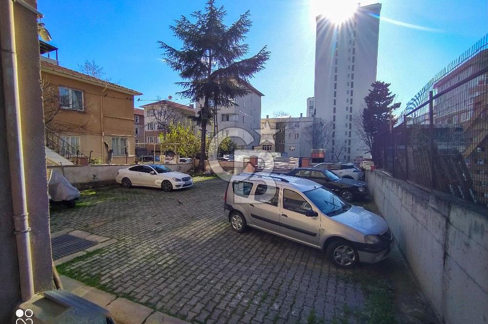 CEVİZLİ'DE METROYA 250 M. DENİZ VE ADALAR MANZARALI 5+1 DUBLEKS