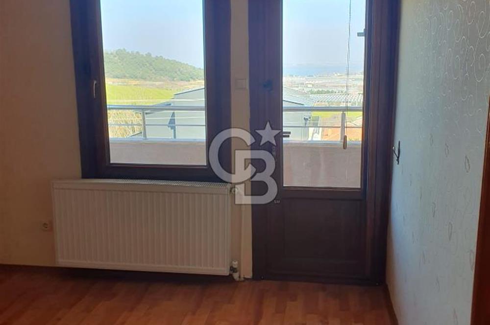 YALOVA SAMANLIDA 5+1 DENİZ VE DOĞA MANZARALI 200M2 SİTE İÇİ VİLLA