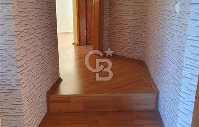 YALOVA SAMANLIDA 5+1 DENİZ VE DOĞA MANZARALI 200M2 SİTE İÇİ VİLLA