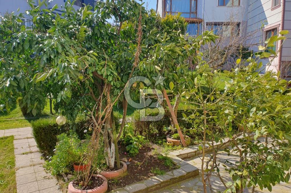 YALOVA SAMANLIDA 5+1 DENİZ VE DOĞA MANZARALI 200M2 SİTE İÇİ VİLLA