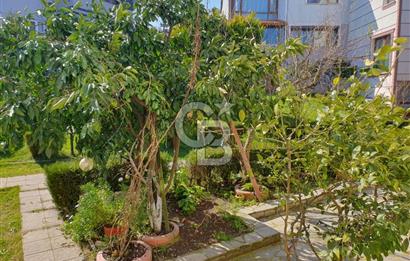 YALOVA SAMANLIDA 5+1 DENİZ VE DOĞA MANZARALI 200M2 SİTE İÇİ VİLLA