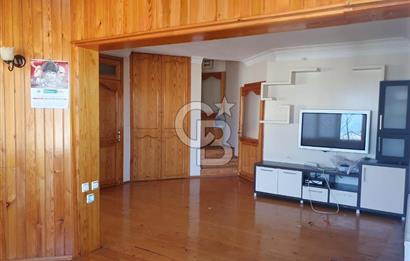 YALOVA SAMANLIDA 5+1 DENİZ VE DOĞA MANZARALI 200M2 SİTE İÇİ VİLLA