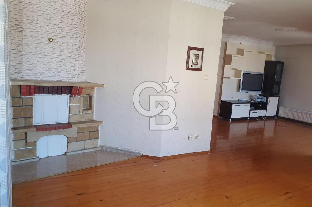 YALOVA SAMANLIDA 5+1 DENİZ VE DOĞA MANZARALI 200M2 SİTE İÇİ VİLLA