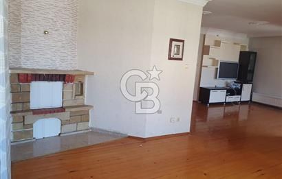 YALOVA SAMANLIDA 5+1 DENİZ VE DOĞA MANZARALI 200M2 SİTE İÇİ VİLLA