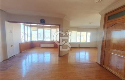 YALOVA SAMANLIDA 5+1 DENİZ VE DOĞA MANZARALI 200M2 SİTE İÇİ VİLLA