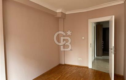 Kadıköy Kozyatağında Merkezi lokasyonda genç binada ara kat 2+1 kiralık daire 