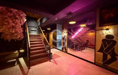 BAHÇEŞEHİR GÖLET PARK SATILIK 450 M2 DÜKKAN DEĞERLİ LOKASYONDA