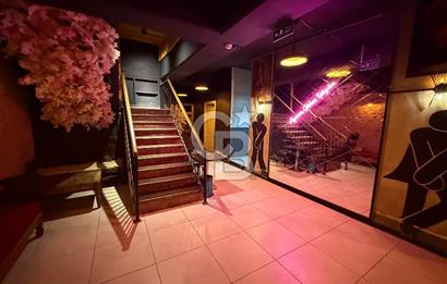 BAHÇEŞEHİR GÖLET PARK SATILIK 450 M2 DÜKKAN DEĞERLİ LOKASYONDA