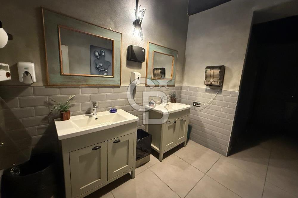 BAHÇEŞEHİR GÖLET PARK SATILIK 450 M2 DÜKKAN DEĞERLİ LOKASYONDA