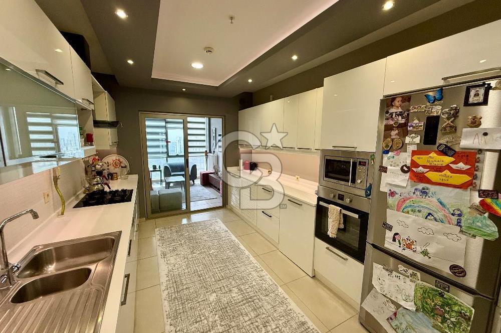 BAHÇEŞEHİR VADİTEPE 3. BÖLGE SATILIK 4+1 DAİRE FULL DEKORASYONLU