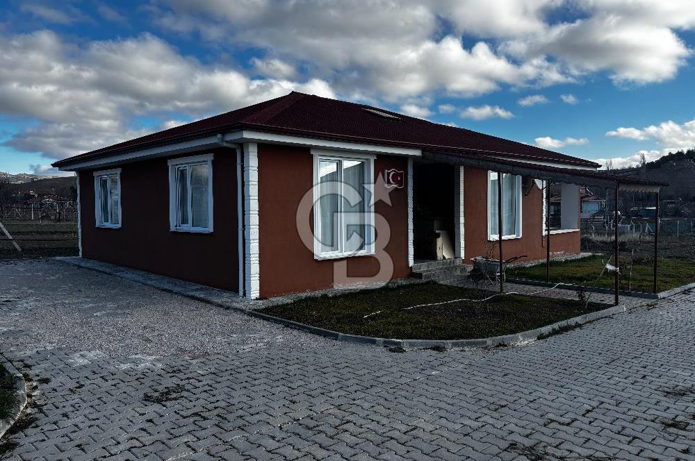 PURSAKLAR KARAKÖYDE 3.787 METREKARE TARLA