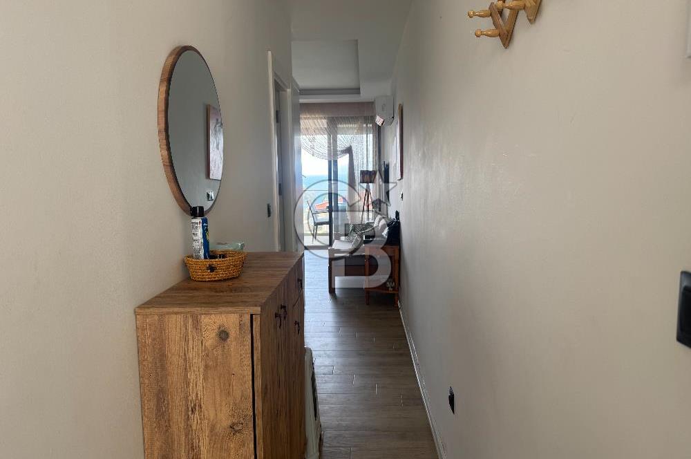 Çeşme Ayasaranda Deniz Manzaralı Havuzlu Sitede Satılık Rezidans